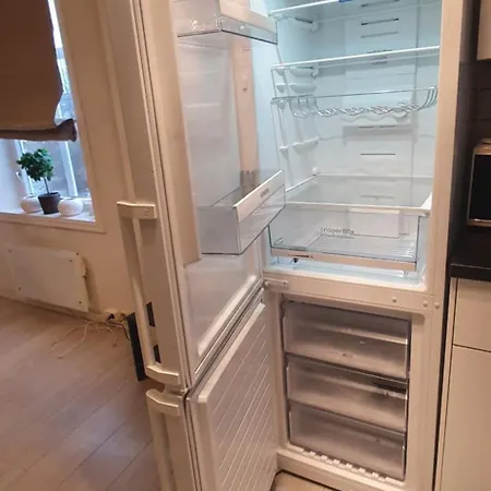 Nice, Cozy Apartment- Close To Everything Lägenhet