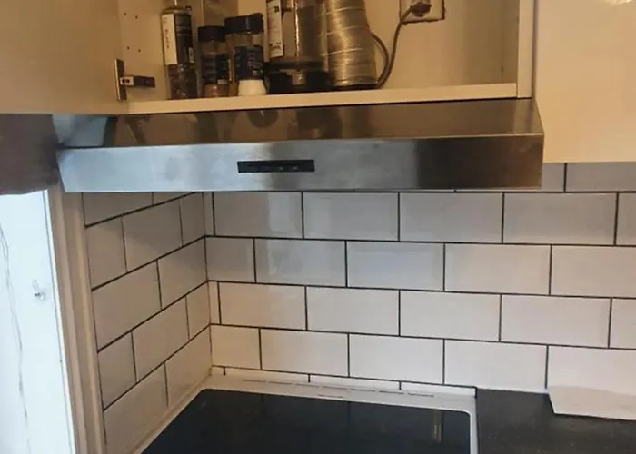 Nice, Cozy Apartment- Close To Everything *