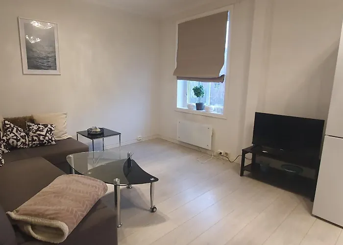 Lägenhet Nice, Cozy Apartment- Close To Everything *